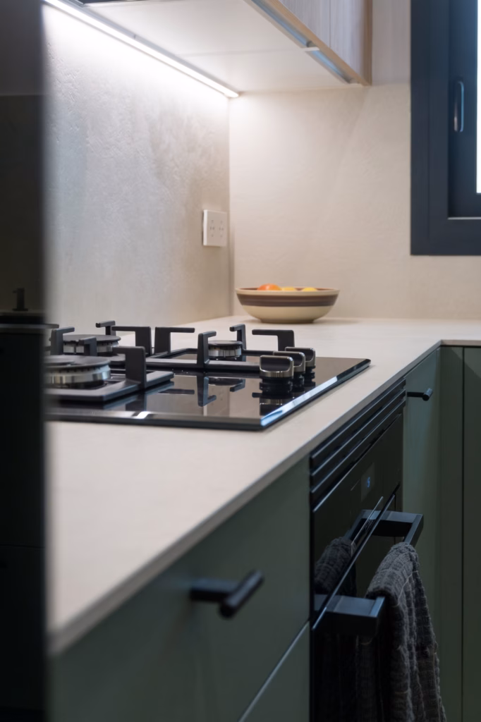 Una cocina de 10 m2 muy bien aprovechada - Sistema Cuina