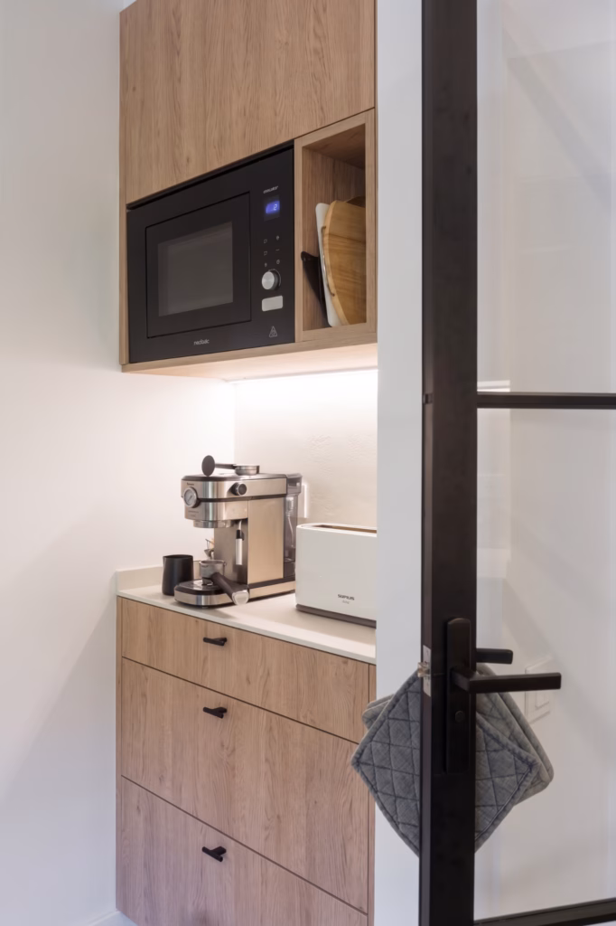 Una cocina de 10 m2 muy bien aprovechada - Sistema Cuina